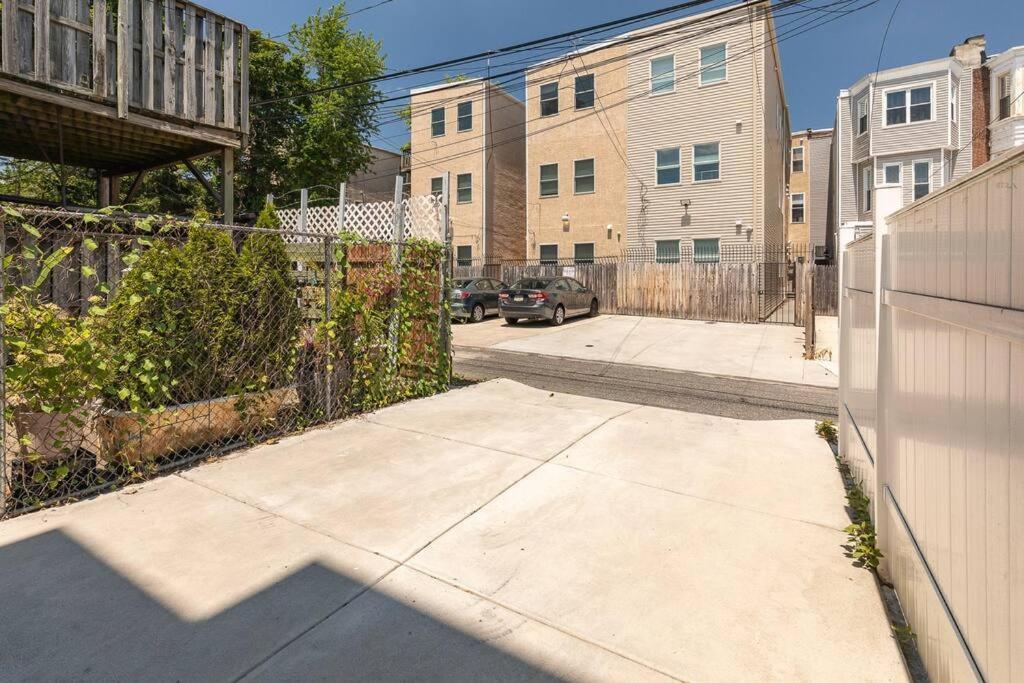 Trendy Fairmount Gem-5 Star Location, Roof Deck, Parking, Gr8 For Families Apartamento Filadélfia Exterior foto