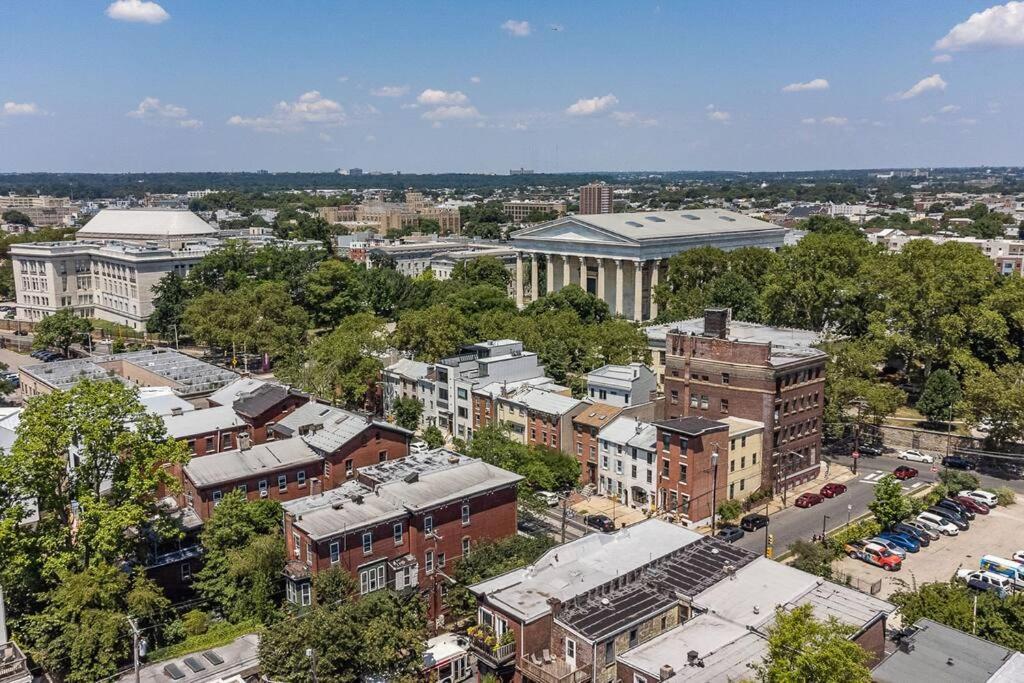 Trendy Fairmount Gem-5 Star Location, Roof Deck, Parking, Gr8 For Families Apartamento Filadélfia Exterior foto